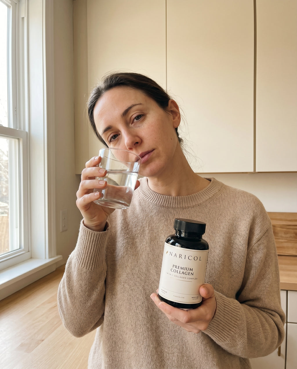 Naricol UGC lifestyle — woman with bottle morning routine